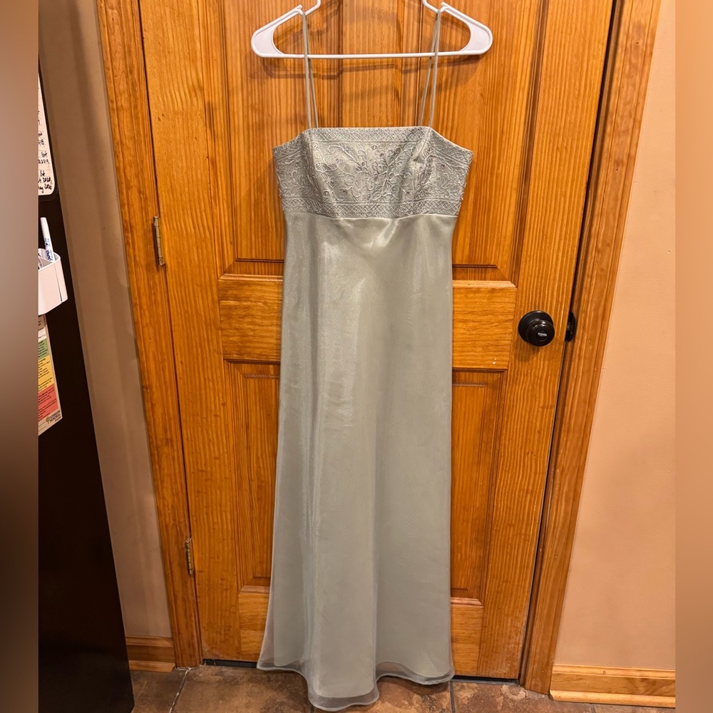 Michaelangelo Sage Green Formal Bridesmaid Prom Full Length Maxi Dress, Size 4